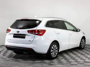 Kia  3