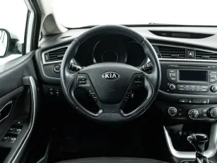 Kia  8
