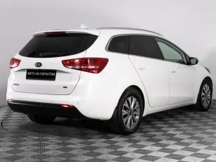 Kia  3