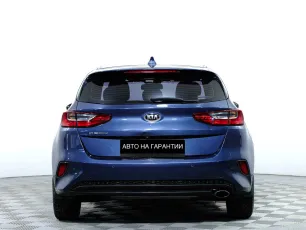 Kia  3