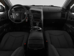 SsangYong  8