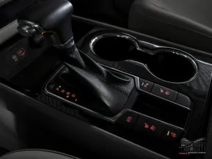Kia  14