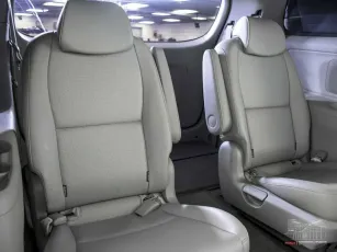 Kia  24