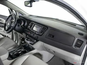 Kia  8