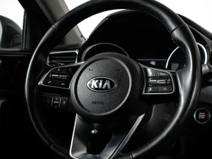 Kia  8