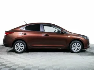 Hyundai  4