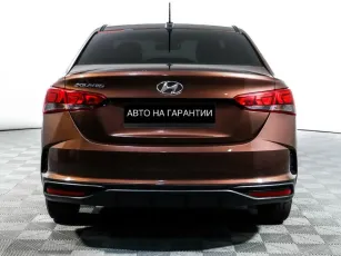 Hyundai  6