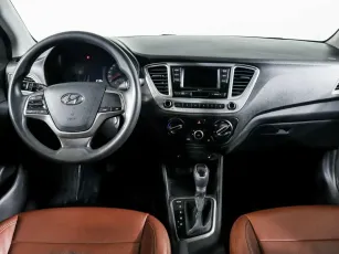 Hyundai  9