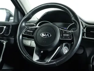 Kia  12