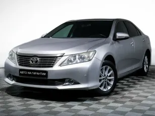 Toyota Camry,  VII (XV50)