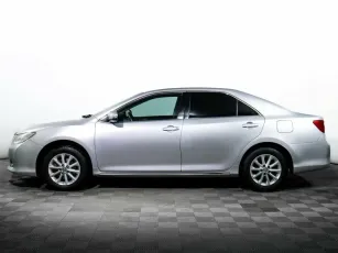 Toyota  3