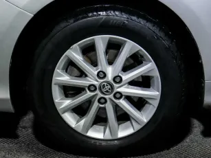 Toyota  7