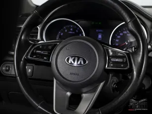Kia  12