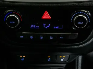 Hyundai  10