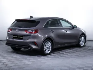 Kia  5