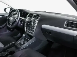 Volkswagen  5