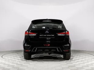 Mitsubishi  4