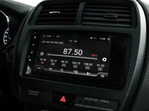 Mitsubishi  8