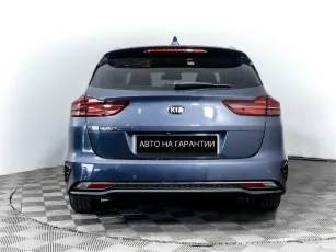 Kia  4