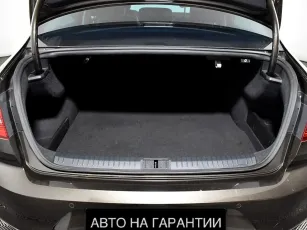 Volkswagen  12