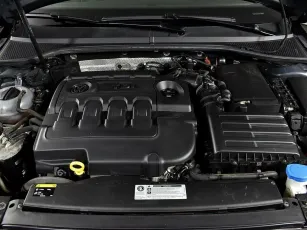 Volkswagen  5