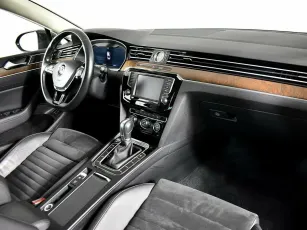 Volkswagen  7