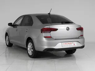 Volkswagen  4
