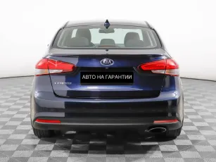 Kia  4