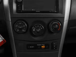 Toyota  15