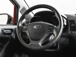 Kia  12