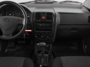 Hyundai  13