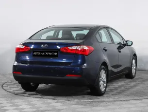 Kia  3