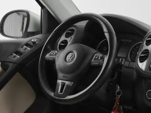 Volkswagen  10