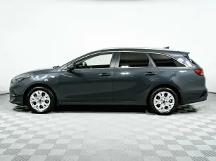 Kia  3