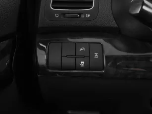 Kia  15