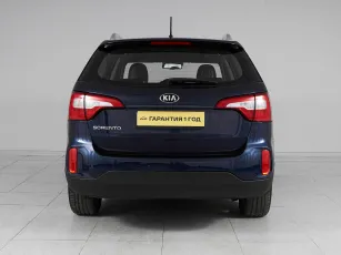 Kia  5