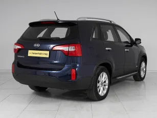 Kia  7