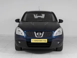 Nissan  2