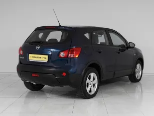 Nissan  6