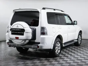 Mitsubishi  3
