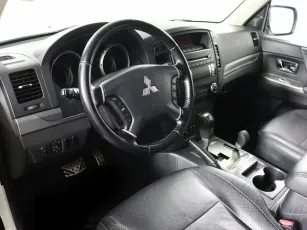Mitsubishi  7