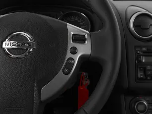 Nissan  12