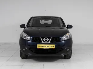 Nissan  2