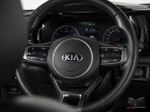 Kia  11