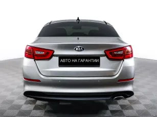 Kia  6
