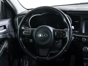 Kia  12
