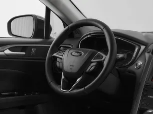 Ford  10