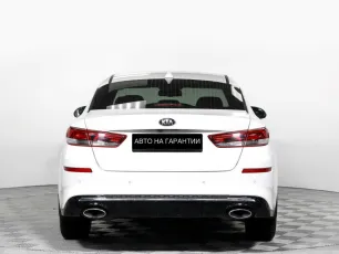 Kia  6