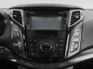 Hyundai  18