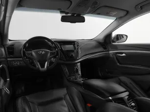 Hyundai  7